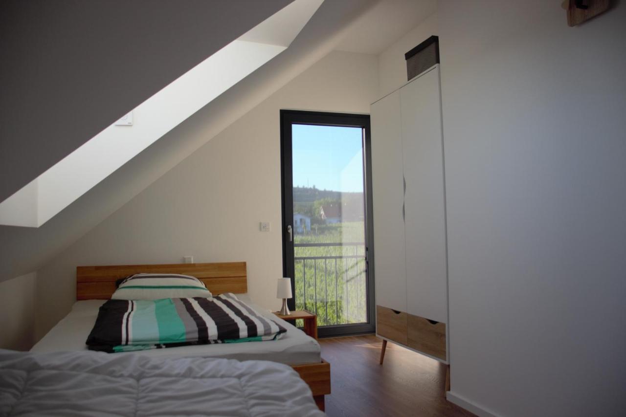 Gaestehaus Casa Luna - Paradiesische Ferienwohnungen Am Kaiserstuhl! Bischoffingen Exterior foto